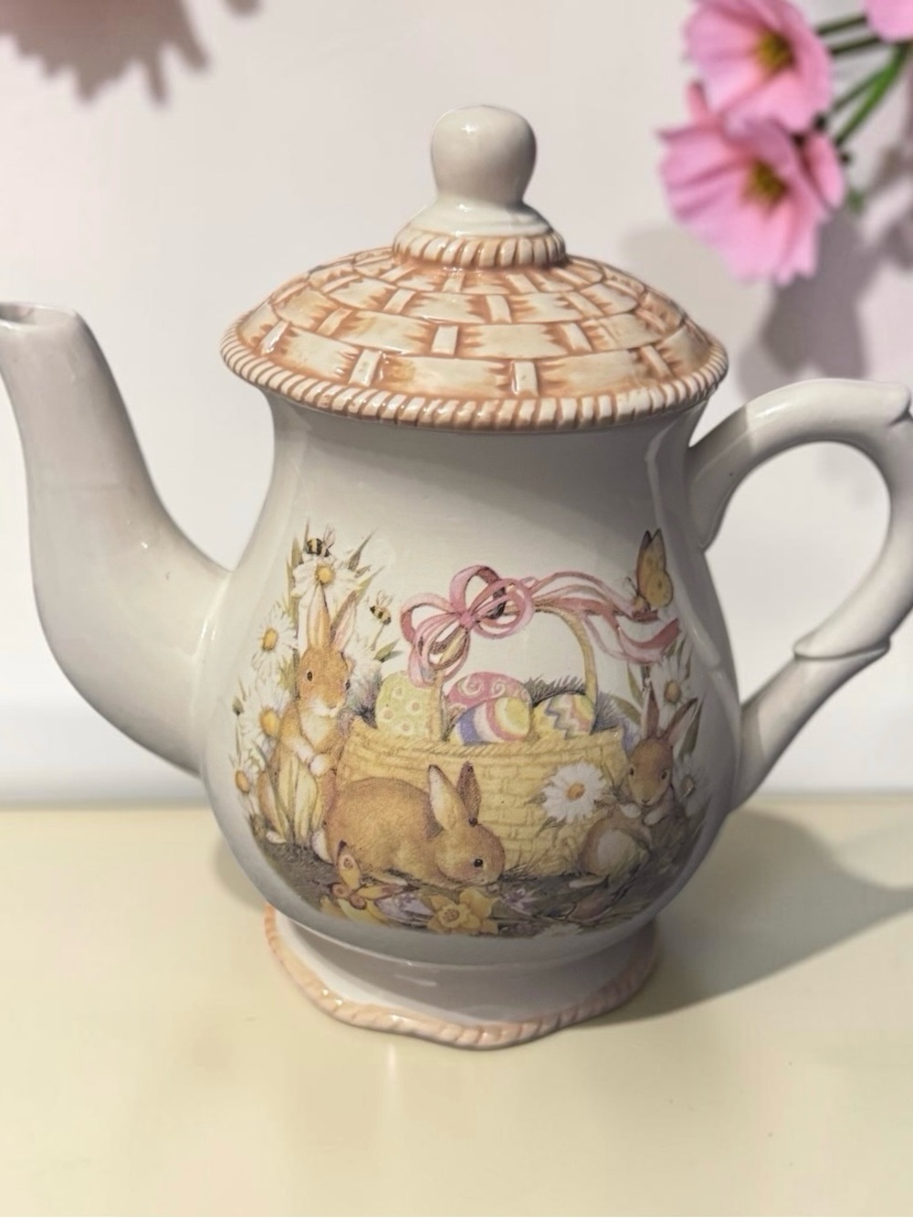 Cracker Barrel Bunny Basket Teapot Susan Winget Easter Rabbits Discontinued TPCP